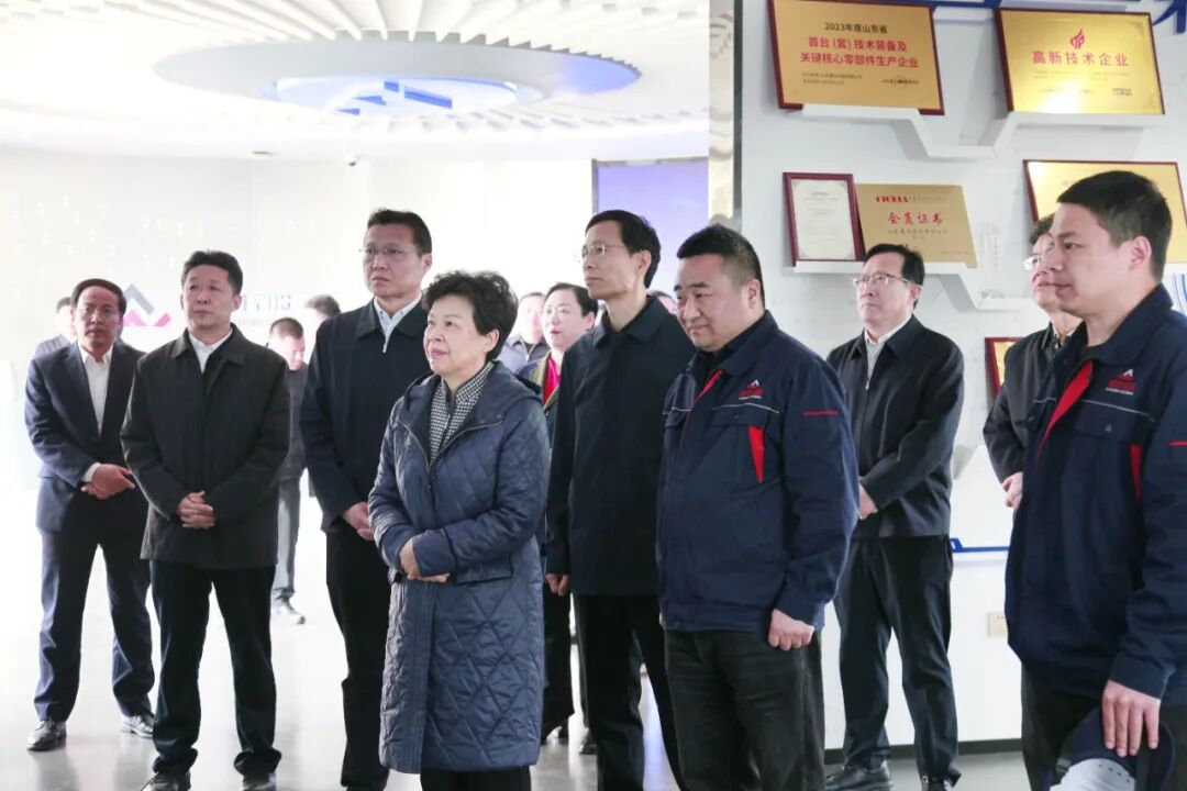 山东省政协主席葛慧君莅临康沃控股调研指导 为企业高质量发展把脉定向
